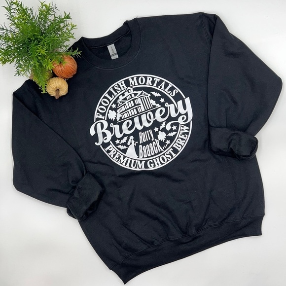 FOOLISH MORTAL BREWERY Black Crewneck Sweatshirt Halloween Beer Ghost Brew NEW! - Picture 1 of 4